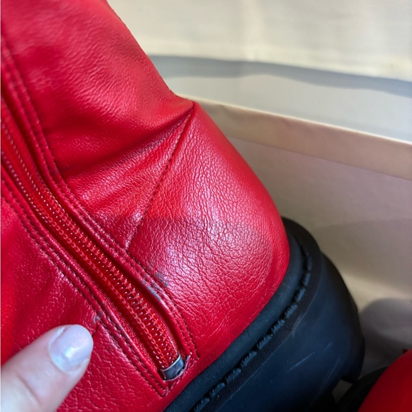 Simon Miller * new in box * vegan leather red boots*size 6 - Picture 11 of 13